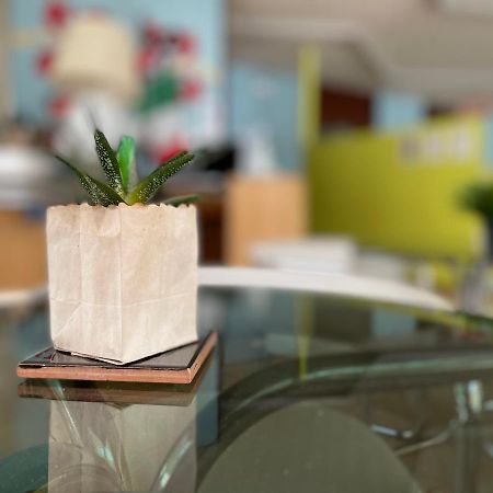Hotel Aloha Чезенатико Екстериор снимка