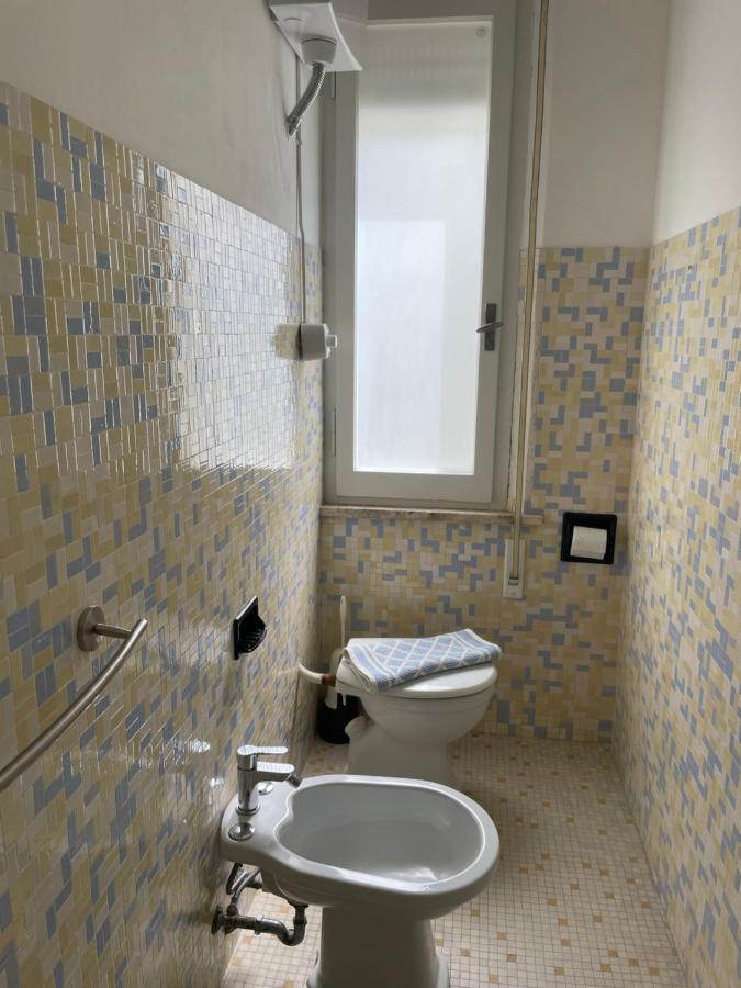 Hotel Aloha Чезенатико Екстериор снимка